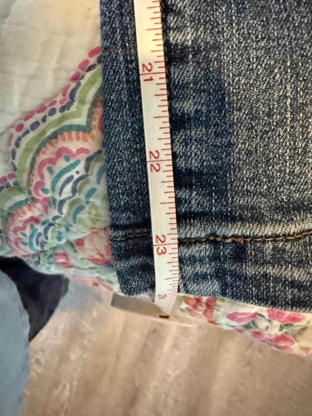 Judy Blue Medium Wash Denim Jeans - Picture 5 of 6